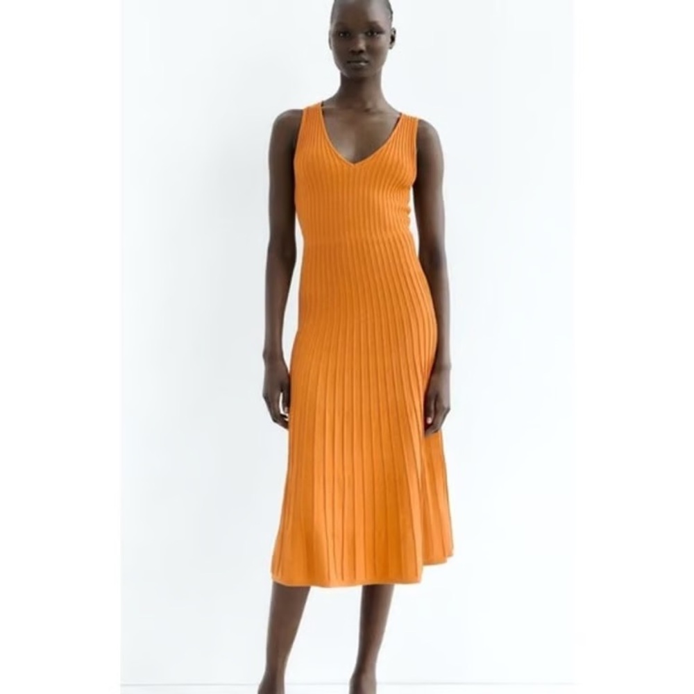 Elegant Zara Orange Knit Sleeveless Dress